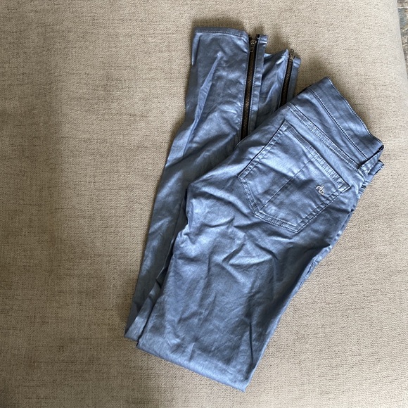 Rag & Bone Metallic Coated Skinny Jeans - Picture 3 of 9
